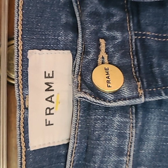 FRAME Le Skinny de Jeanne Crop Size 28 - Picture 3 of 7